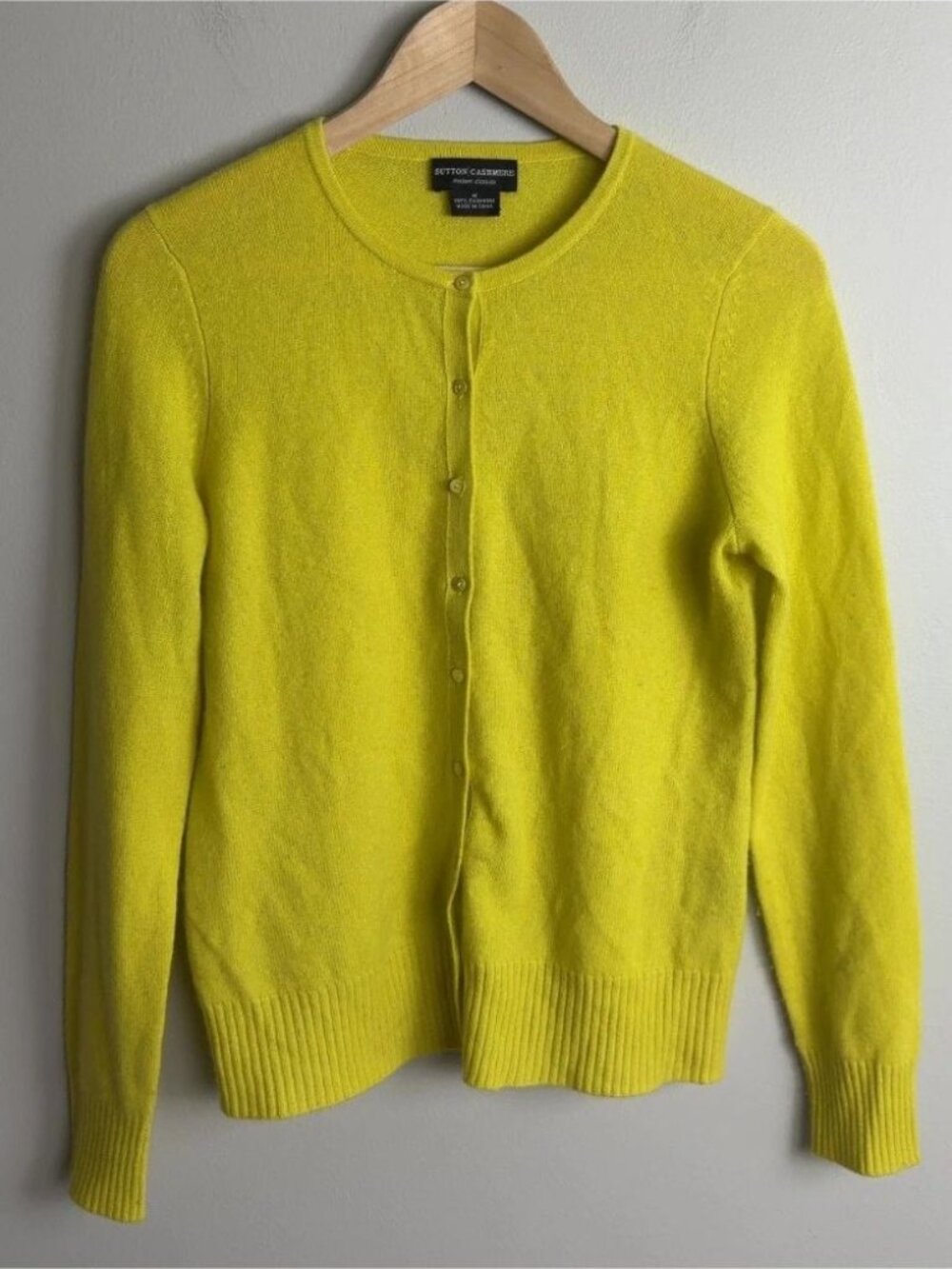 Sutton Cashmere Neon Yellow Button Front Cardigan Sweater Size Medium Women’s